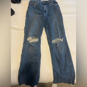 Hollister women’s Relaxed Fit Distressed Denim